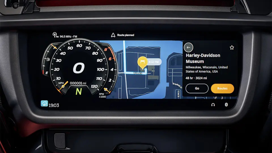 Street Glide™ Ultra 2025